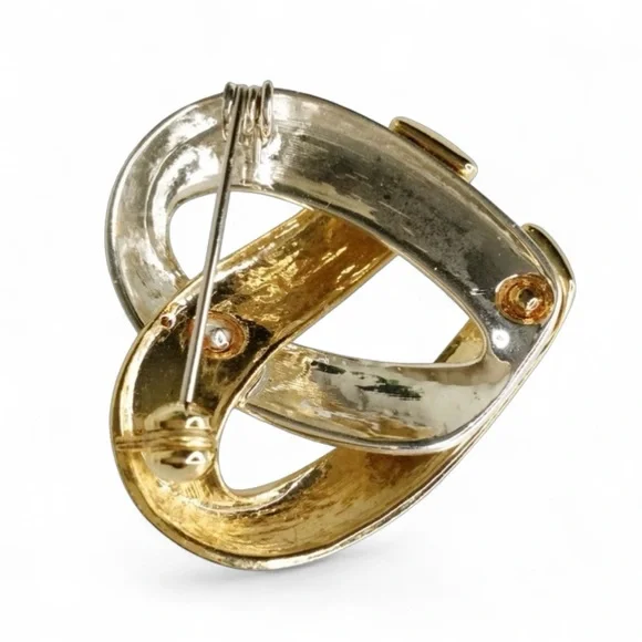 Vintage Two‑Tone Interlocking Heart Brooch – Classic Mid‑Century Design - Picture 8 of 10